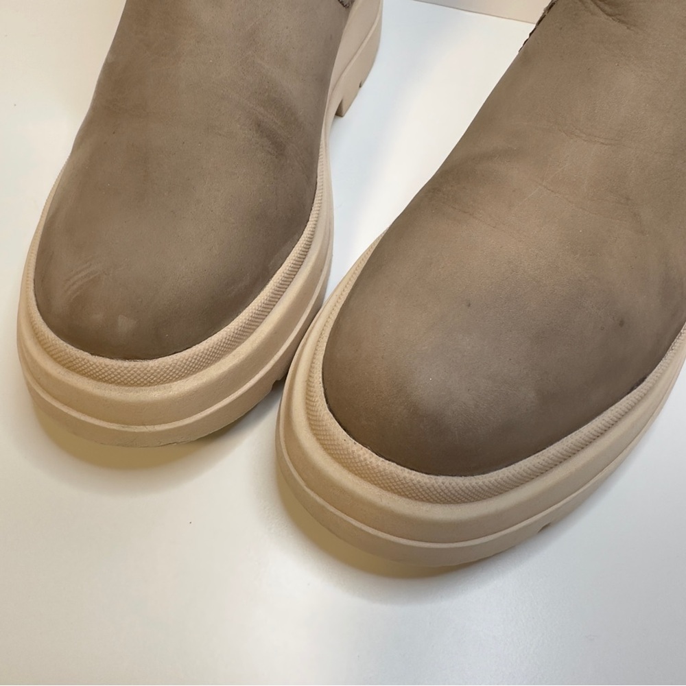 Luca Ferri Chelsea Boots | Beige Leather | Women’s Size 36 - Picture 6 of 9